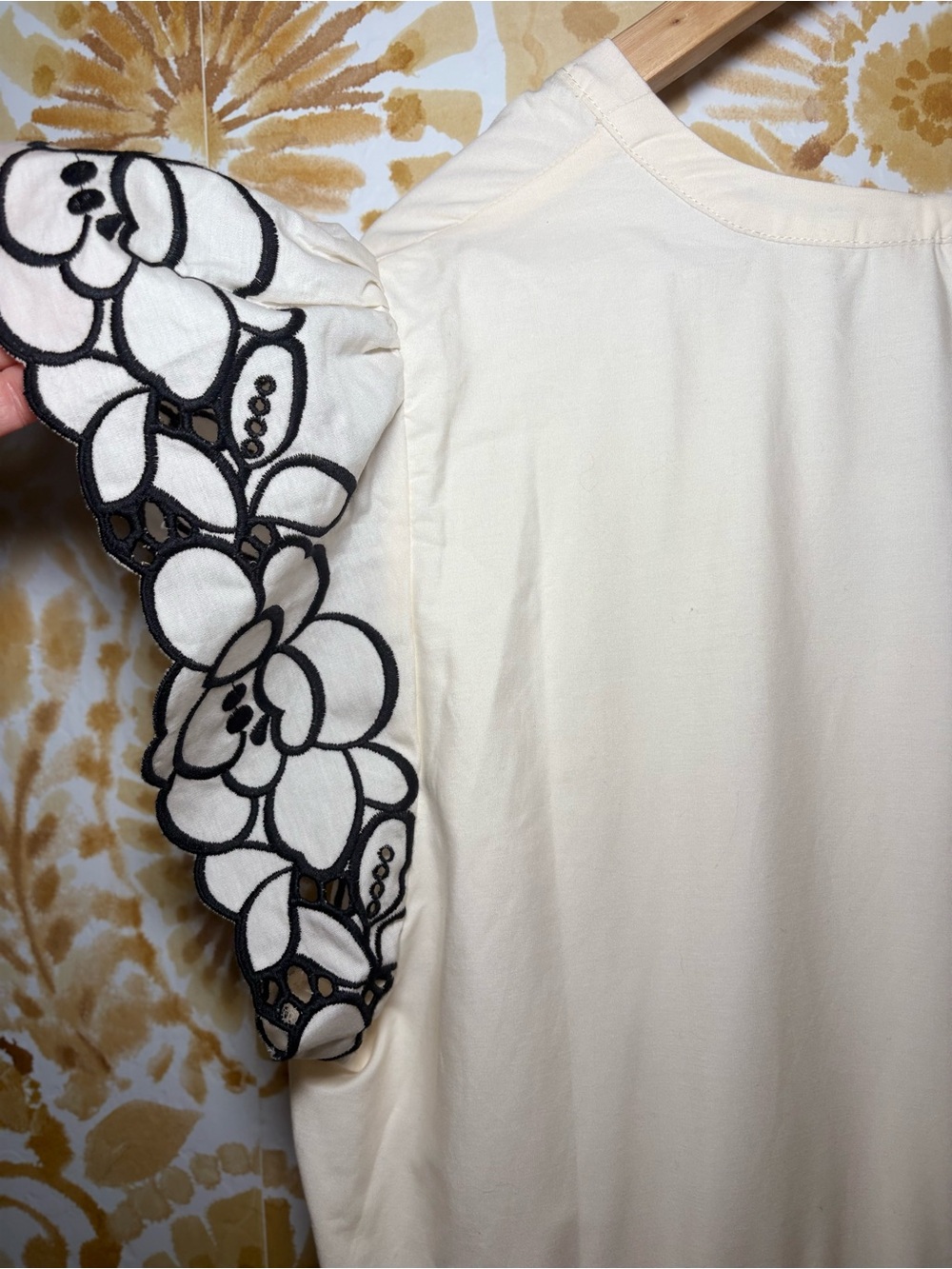 NWT Belle Isle by Torrid White Tiered Midi Dress Black Floral Lace Trim Boho - Picture 8 of 10